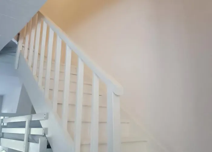 Lambriana's House