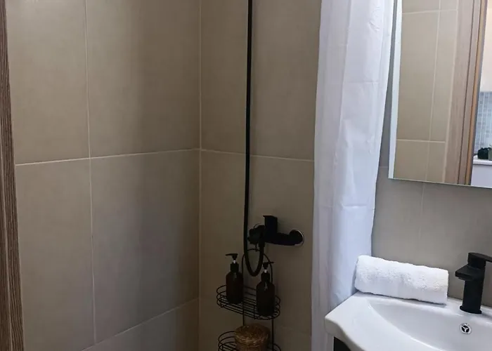 בית נופש Lambriana's House *